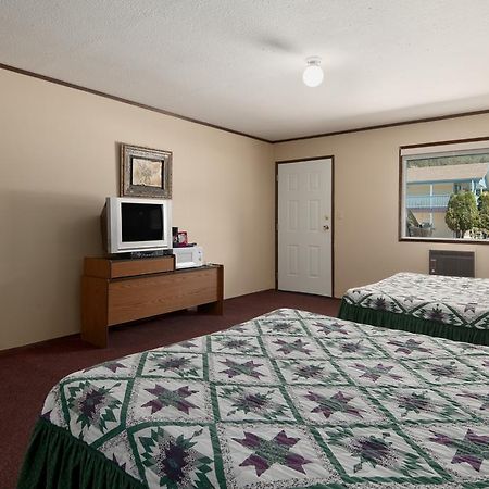 Christina Lake Village Kamer foto